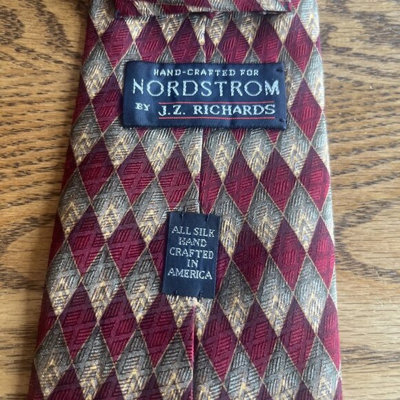 J.Z. Richards Nordstrom Green Red Gold All Silk Necktie  Tie Diamond Pattern USA - Picture 4 of 5
